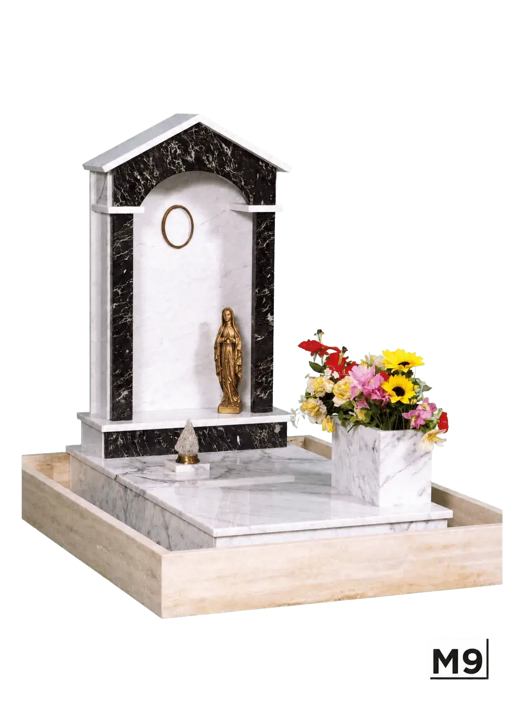Monumentino a edicola con inserto scuro — Bianco